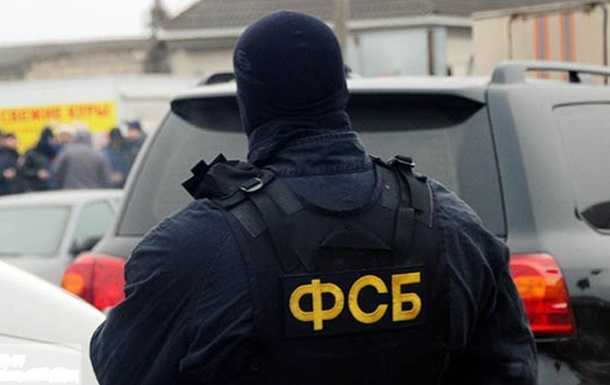 Спецслужбы РФ задерживают украинцев на границе с Крымом, – СБУ