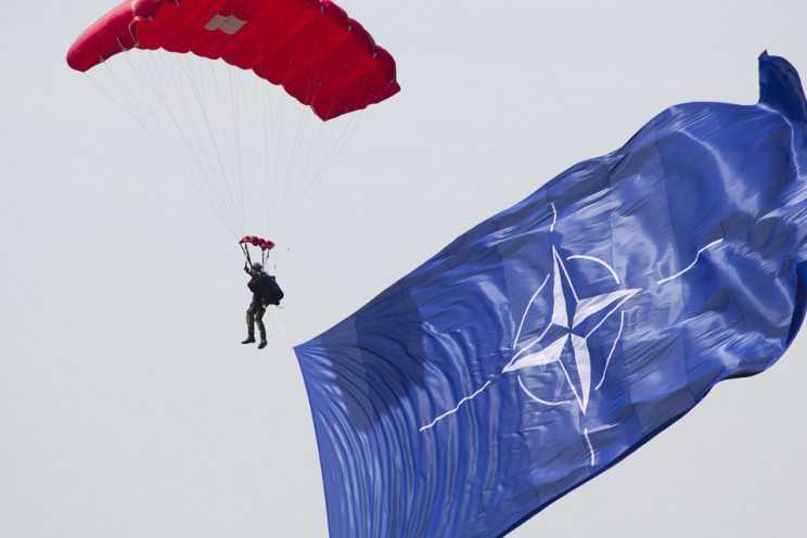 У Зеленского подтвердили, что саммит НАТО в июне пройдет без участия Украины —