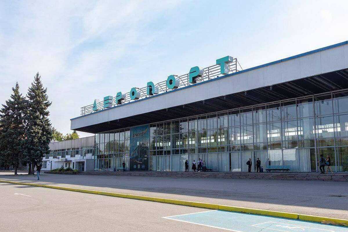 Украинские аэропорты строят Насиров и Кононенко