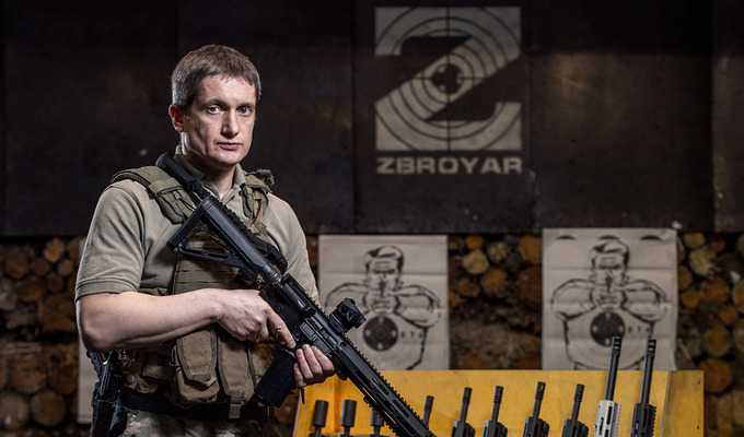 Опасные связи «Зброяра»: кто продает оружие украинским военным