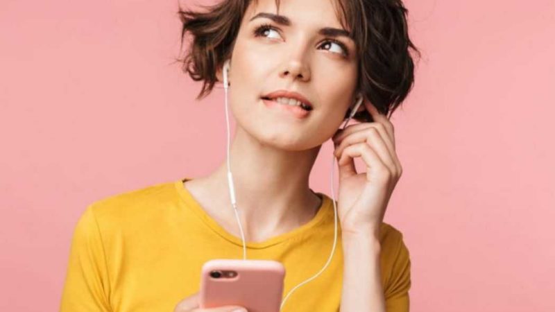 Хорошие и недорогие проводные наушники-вкладыши – рейтинг