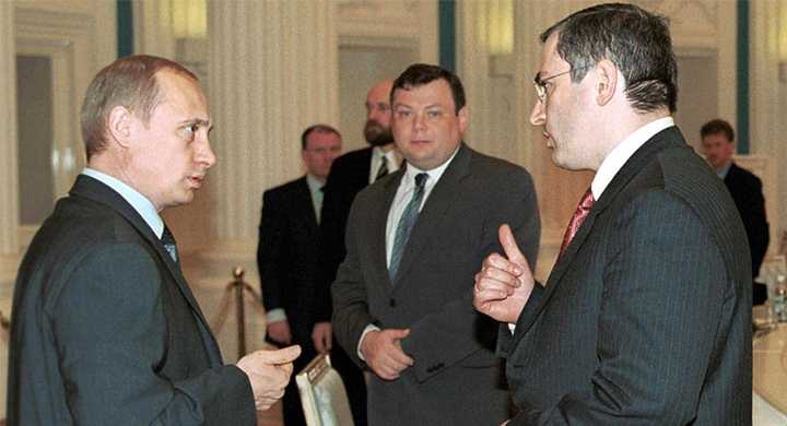 Михаил Фридман, Петр Авен. Росолигархи хотят спрятать свои активы от санкций в Украине