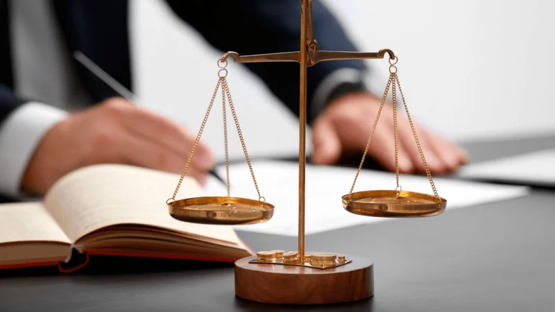 Які послуги надає адвокат у кримінальних справах?