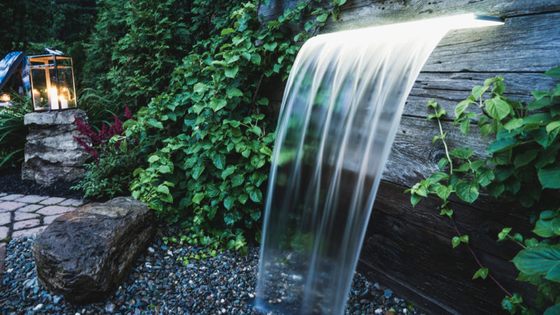 Choisir les meilleurs matériaux pour votre fontaine d’eau extérieure