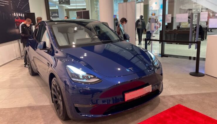 Регистрация электромобилей: Tesla Model Y 2022 впереди в Германии, позади ID-автомобилей в октябре