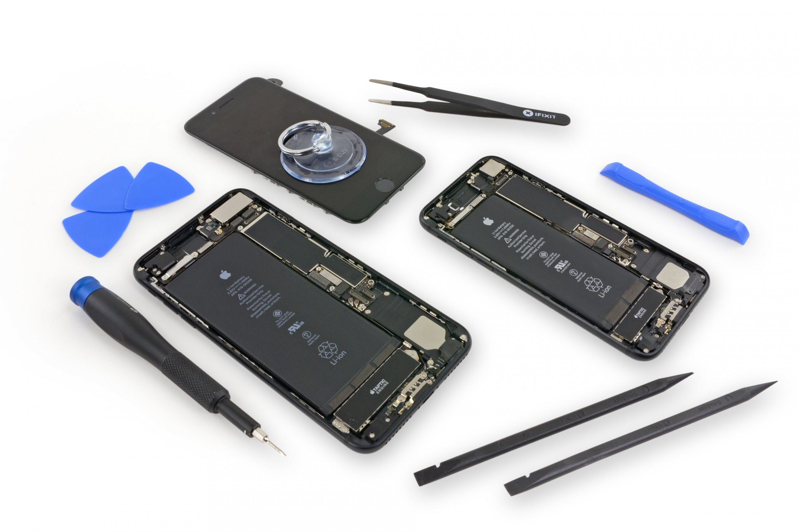 Что такое ремонтопригодность, и почему чинить смартфоны дорого