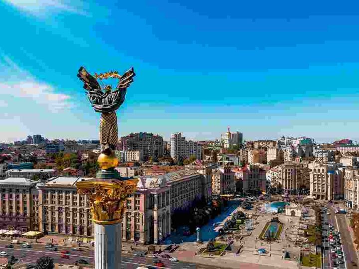 Структурування IT-компанії через КІФ