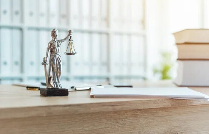 Юрист Сергій Шкляр: професійна діяльність, внесок у реформування системи права та становлення юридичного бізнесу в Україні