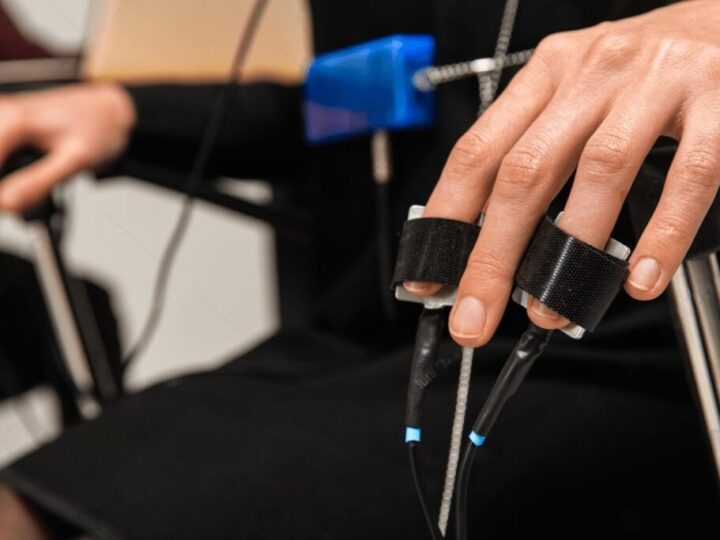 Детектор брехні: як працює та навіщо потрібен