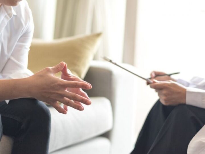 Як психологу перетворювати підписників на клієнтів: шлях від першого контакту до запису